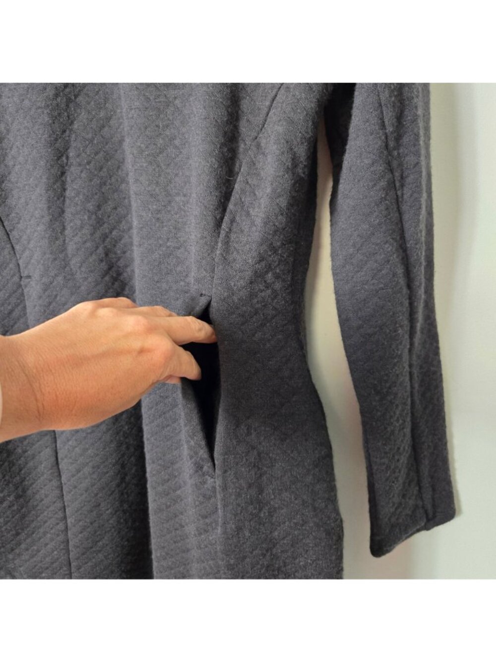 Kuhl Size M Argenta Merino Wool Blend Long Sleeve Sweatshirt Dress Gray Quilted - Picture 4 of 12